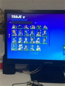 CONTA FORTNITE RARA 135 SKINS