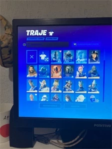 CONTA FORTNITE RARA 135 SKINS
