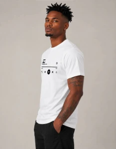 Camiseta Branca Play - Artesanato e Personalizados