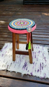 Capa para Banqueta Mandala Multicolorida Neon em Crochê - Artesanato e Personalizados