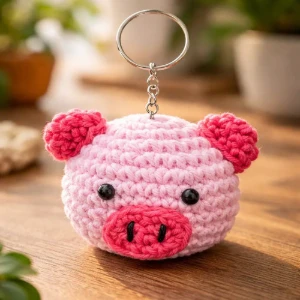 Chaveiro Porquinho Amigurumi - Artesanato e Personalizados