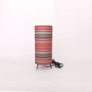 Luminária Torre Listrada - Artesanato e Personalizados