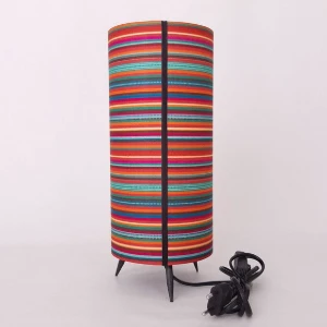 Luminária Torre Listrada - Artesanato e Personalizados