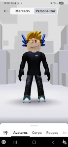 Conta de roblox upada no blox fruits