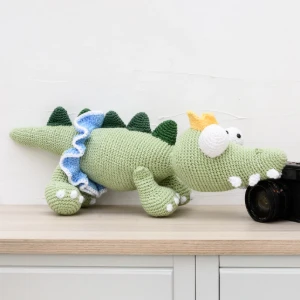 Crocodilo Rei em Crochê Amigurumi - Artesanato e Personalizados