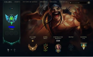 Conta lol gold 2, muitas skins pra sair rapido. - League of Legends