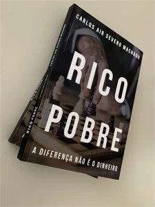 Livro Rico Pobre A Diferença não é o Dinheiro - eBooks