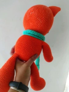 Raposa Grande em Amigurumi - Artesanato e Personalizados