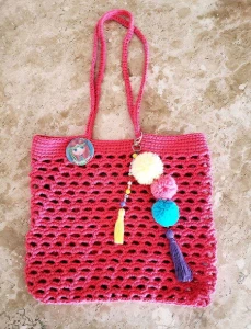 Chaveiro Pompom para Bolsas - Artesanato e Personalizados
