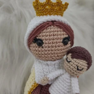 Santinha em crochê - Nossa Senhora do Carmo - Artesanato e Personalizados