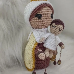 Santinha em crochê - Nossa Senhora do Carmo - Artesanato e Personalizados