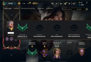 Esmeralda 4 com 135 Champs e 43 Skins +2 Prestigios - League of Legends LOL