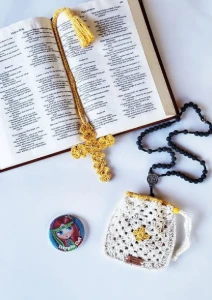 Kit Marcador de Bíblia e Saquinho em Crochê - Artesanato e Personalizados