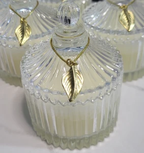 Vela Aromática Artesanal em Bomboniere de Vidro - Artesanato e Personalizados