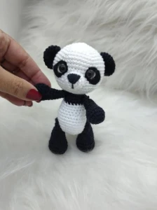 Mini Panda em Crochê - Amigurumi - Artesanato e Personalizados