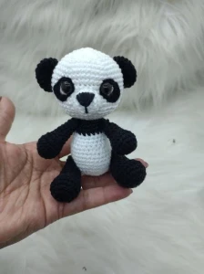 Mini Panda em Crochê - Amigurumi - Artesanato e Personalizados