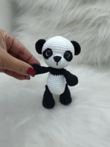 Mini Panda em Crochê - Amigurumi - Artesanato e Personalizados