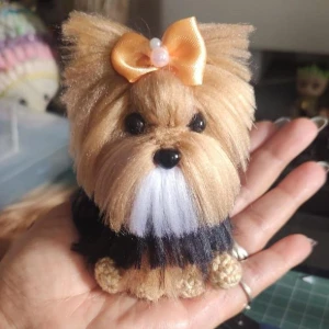 Miniatura Yorkshire - Amigurumi de Crochê com Feltragem - Artesanato e Personalizados