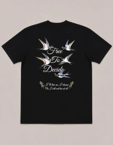 Camiseta Preta Free To Decide - Artesanato e Personalizados