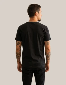 Camiseta Preta Hope - Artesanato e Personalizados