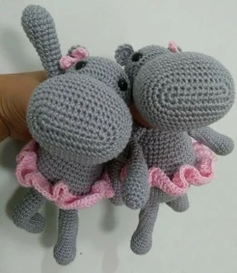 Amigurumi Hipofofa Bailarina - Artesanato e Personalizados