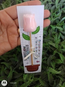 Marca Páginas com Botão de Rosa em Sabonete - Artesanato e Personalizados