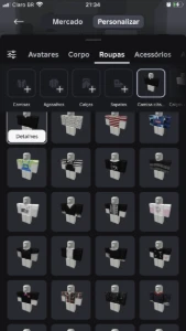 Conta boa com 14K de robux gastos sendo 1k em camisas - Roblox