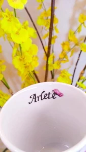 Caneca Floral de Porcelana Personalizada - 240 ml - Artesanato e Personalizados