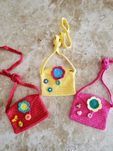 Bolsa Infantil em Crochê - Artesanato e Personalizados