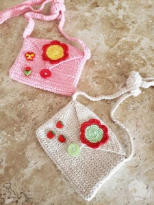 Bolsa Infantil em Crochê - Artesanato e Personalizados