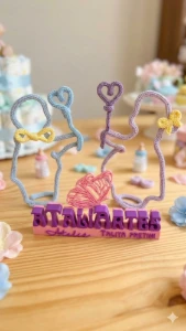 Casal Decorativo em Tricotin - Artesanato e Personalizados