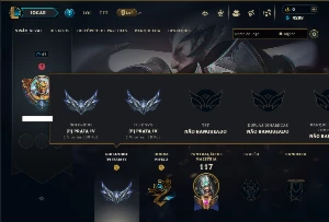 Prata 4 com 60 Champs e 16 Skins +1 Prestigio da Lux - League of Legends LOL