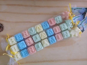 Sabonete Nome 8 Letras e Dino - Artesanato e Personalizados