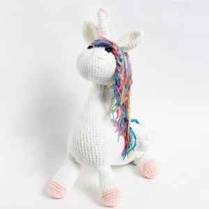 Unicórnio em Amigurumi - Artesanato e Personalizados
