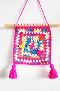 Bandeirola (flâmula) Decorativa Mesclada em Crochê - Artesanato e Personalizados