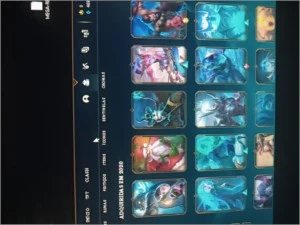 Conta com 1 ultimate 1 mística 3 lendárias !+ 1 brinde! - League of Legends LOL