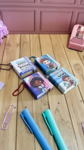 Kit 10 Chaveiros Porta Post-it para Professores - Artesanato e Personalizados