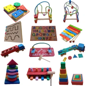 Brinquedo Montessori de Madeira com Nome