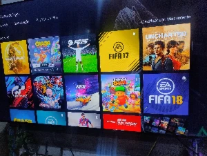 Conta PSN | MGS3 Delta, GT7, Gow Ragnarok, NFS, Titanfall 2 - Others