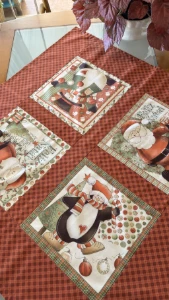 Toalha de Mesa Natalina - 87 x 87 cm - Artesanato e Personalizados