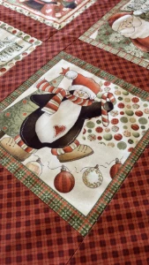 Toalha de Mesa Natalina - 87 x 87 cm - Artesanato e Personalizados