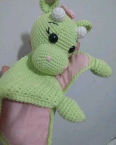Naninha ou Manta do Apego em Crochê - Dragão Menina - Artesanato e Personalizados