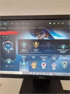 Conta plat 4 flex gold 1 soloduo 149 skins todos champs - League of Legends LOL