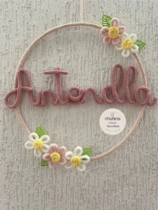 Guirlanda Margaridas em Tricotin - Artesanato e Personalizados
