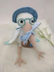 Amigurumi Cegonha com Bebê em Crochê - Artesanato e Personalizados