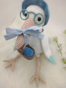 Amigurumi Cegonha com Bebê em Crochê - Artesanato e Personalizados