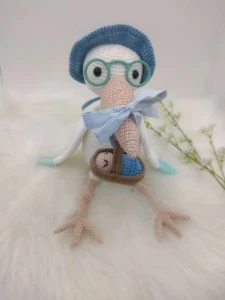 Amigurumi Cegonha com Bebê em Crochê - Artesanato e Personalizados