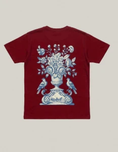 Camiseta Bordô Porcelana - Artesanato e Personalizados