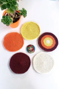Porta Copos em Crochê - Artesanato e Personalizados