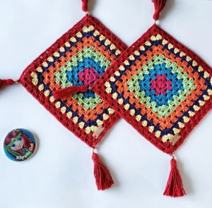 Toalhinha de Crochê com Tassels - Artesanato e Personalizados